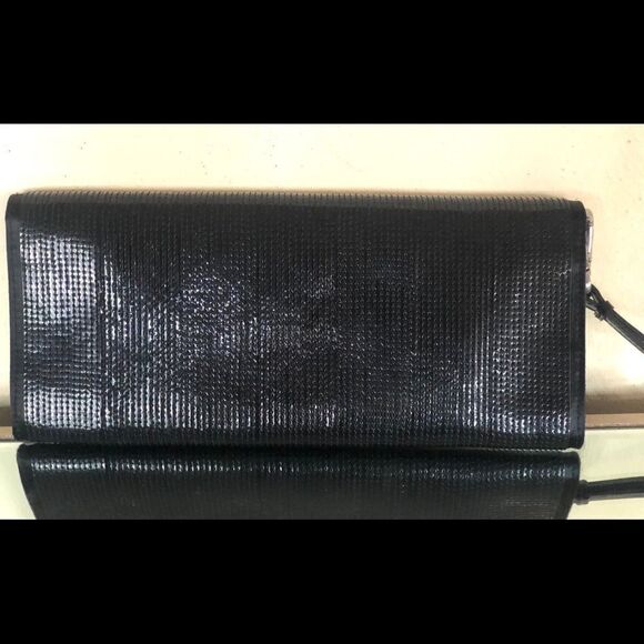 Cole Haan Black Patent Leather Clutch LG Wristlet - Picture 2 of 9